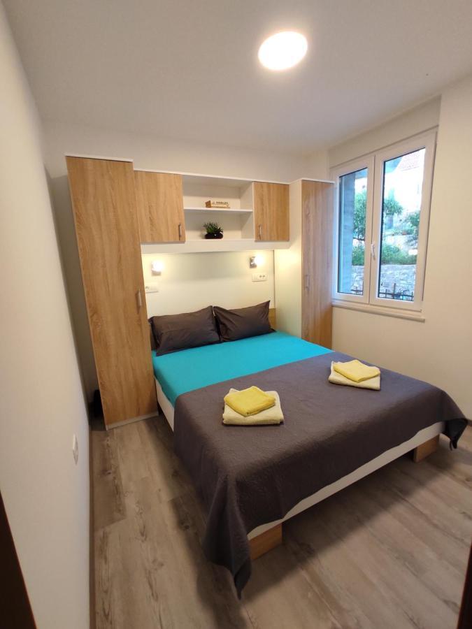 Apartment Ravnice Omis Exterior photo