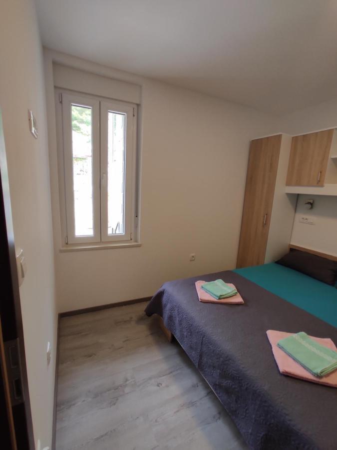 Apartment Ravnice Omis Exterior photo