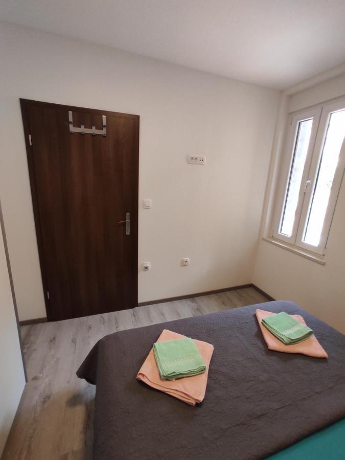 Apartment Ravnice Omis Exterior photo