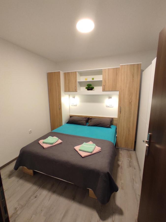 Apartment Ravnice Omis Exterior photo
