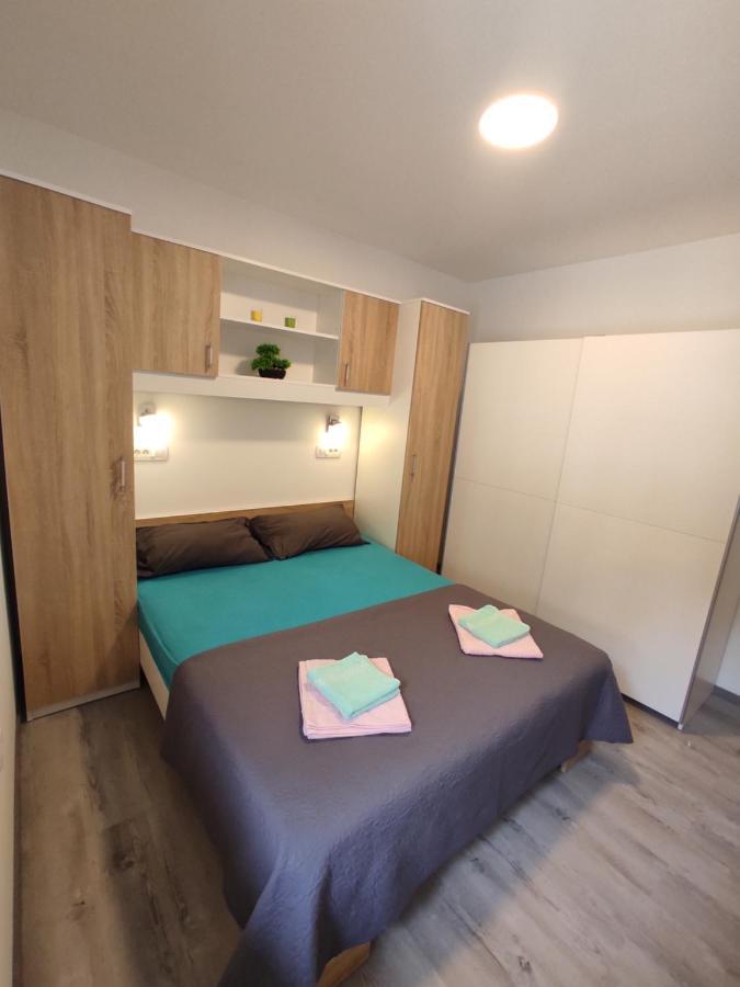 Apartment Ravnice Omis Exterior photo
